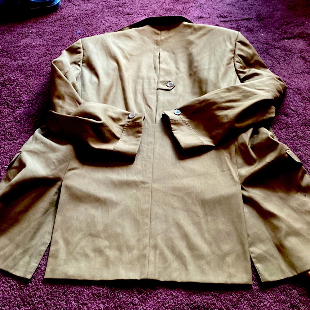 Steve Harvey’s suit coat & Vest Father’s Day special discount given